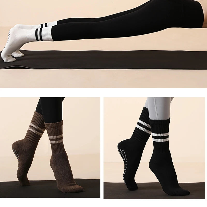 Calzini da yoga antiscivolo da donna con grip, in cotone, lunghi fino a metà polpaccio, caldi e traspiranti, ideali per pilates, danza, fitness e sport all'aria aperta.