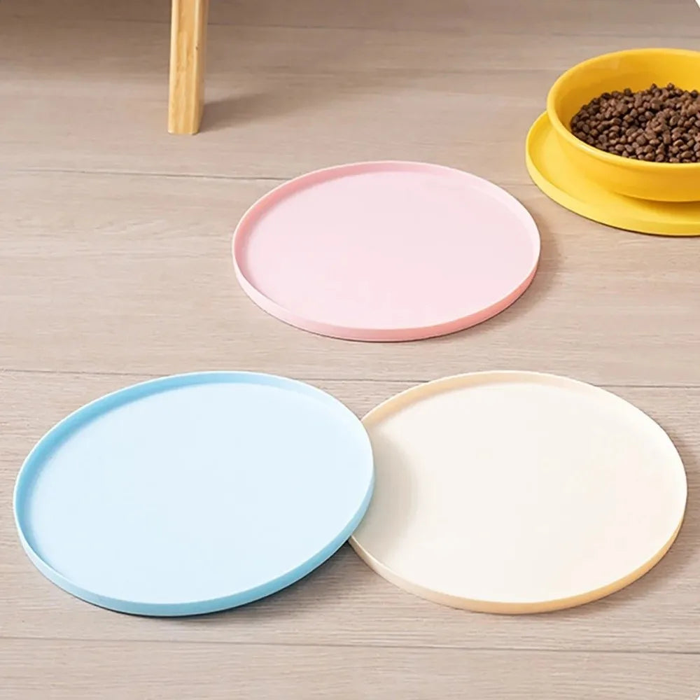 Nuovo tappetino in silicone per alimenti per animali domestici, antiscivolo, impermeabile, facile da pulire, a prova di perdite, ideale come ciotole per animali.