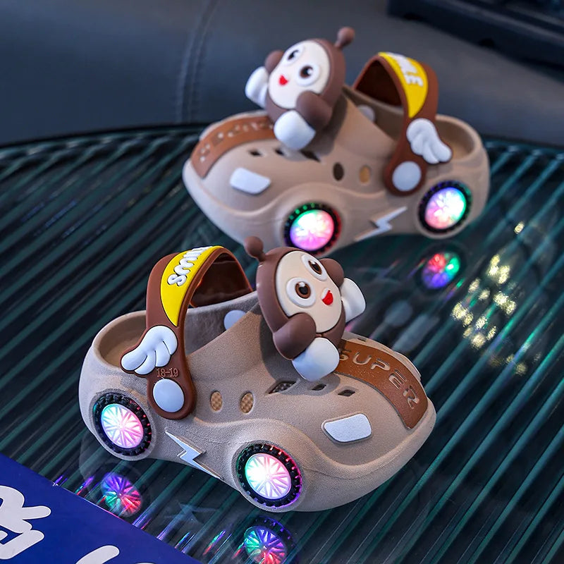 Pantofole antiscivolo per bambini con luci lampeggianti